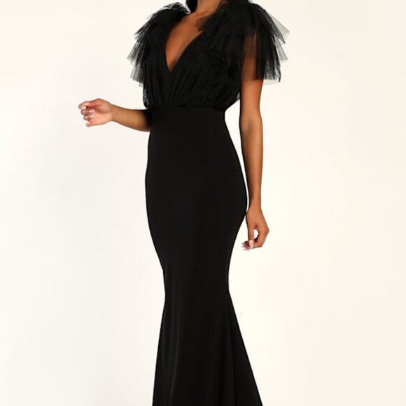 Lulus Dresses & Skirts - Lulus Fabulous Fun Black Tulle Flutter Sleeve Mermaid Maxi Dress - Size L